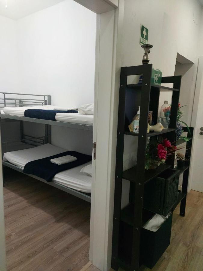 D&N Hospedagem-Almirante Lisbon Bagian luar foto